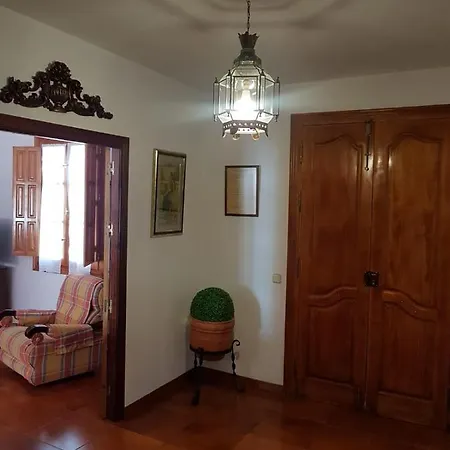 Axarquia, Malaga. Casa Lucia En El Pueblo De * Periana